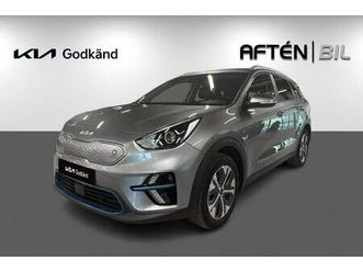 advance 64kw 204hk - godkänd, backkamera, nav