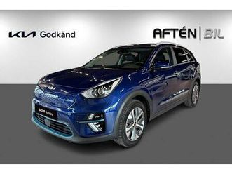 advance 64kw 204hk - godkänd, backkamera, nav