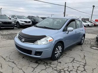2010 nissan versa sl * automatique - 194000km *