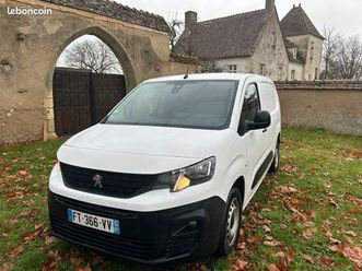 parter long 130 ch toutes options garantie 12 mois 13750 ht