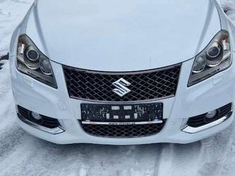 suzuki kizashi 2,4 sport 4wd
