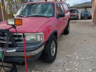 mazda truck with snow plow b4000 1994