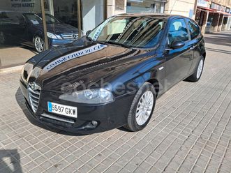 alfa romeo 147 1.6 ts distinctive
