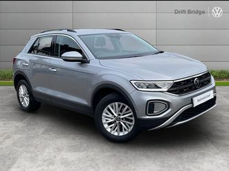 2023 volkswagen t-roc 1.5 tsi life dsg
