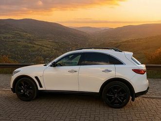 infiniti qx70 3.7 s premium