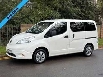 2015 15 nissan e-nv200 tekna 109bhp auto electric 5 seater rapid disabled wheel