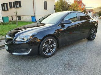 opel insignia cdti turbo d. 1.lastnik. veliki + mali servis