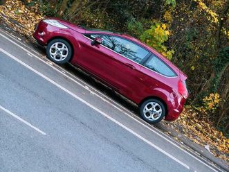 gepflegter ford fiesta baujahr 2009! nichtraucherfahrzeug!mit ext