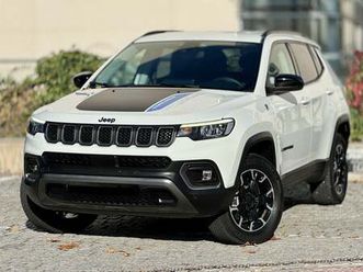 jeep compass 1.3 phev trailhawk eawd aut. 240