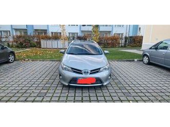 toyota auris touring sports touring sports hybrid 1...