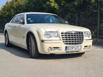sprzedam chrysler 300c 5.7 hemi polski salon niski przebieg 134 tyś wloclawek • olx.pl