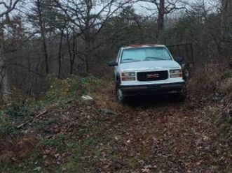 1999 gmc suburban 4wd 5.7l