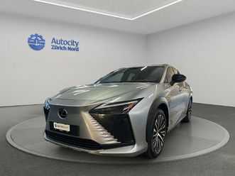 lexus rz 450e comfort: réserver un essai sur route !