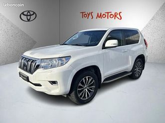 toyota land cruiser 177 d-4d auto lounge