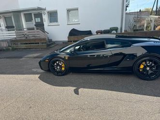 lamborghini gallardo 5.0 - heckantrieb - glasmotorabdeckung.