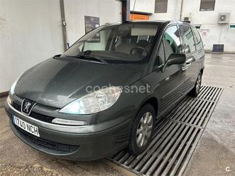 peugeot 807 st pack 2.2 hdi