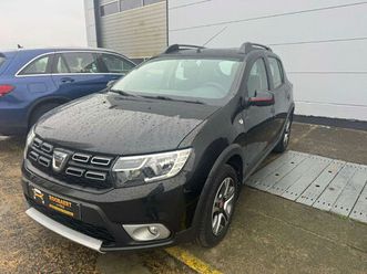 dacia sandero stepway sandero 0.9 avec 1 an 1/2 de garantie