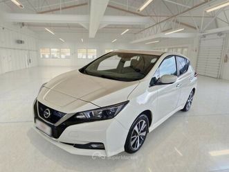 nissan leaf acenta 40kwh 5 porte