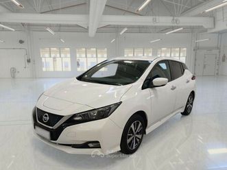 nissan leaf acenta 40kwh 5 porte