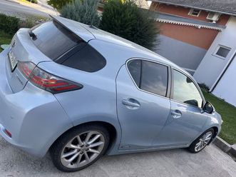 lexus ct 200h avtomatik