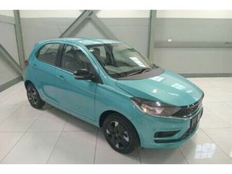 2025 tata tiago 1.2 xt