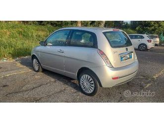 lancia y ypsilon 1.2 argento