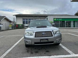 forester 2.5xt limited (club)