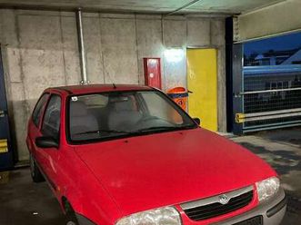mazda 121 1,3 pro
