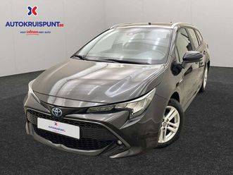 toyota corolla 1.8hybrid dynamic plus e-cvt camera apple carplay