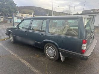 volvo 945 turbo, substanz ist ordentlich, aber patiniert