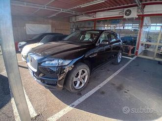 jaguar f-pace 2.0 d 180 cv aut. prestige finanzio