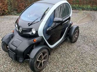 twizy 4 kwh / 5 cv intens 45