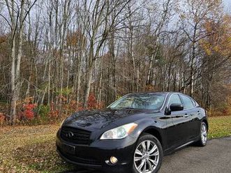 ::2013 infiniti m37x awd::