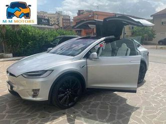tesla model x 90kwh dual motor gancio traino pilot avanzato