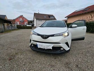 toyota c-hr 1,2 liter 4x4