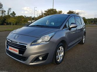 peugeot 5008 1.6 hdi 120cv gps nacional novembro/15