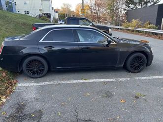 2012 chrysler 300