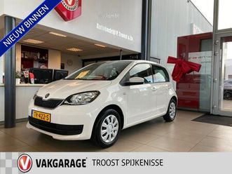 skoda citigo 1.0 greentech ambition,airco,cruisecontrol,bluetooth,elektrischpakket,suurbekrachting snelheidsafhankelijk,regensensor,ipod aansluiting