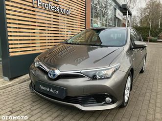 toyota auris hybrid 135 premium