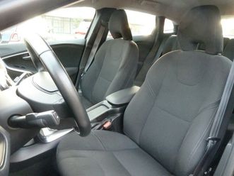 v40 cross country v40 cross country d2 1.6 momentum