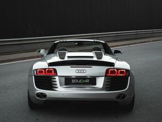 audi r8 spyder 4.2 fsi quattro r tronic
