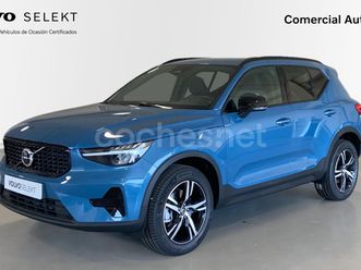 volvo xc40 2.0 b3 g plus dark auto