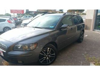 volvo v50 2.0 d cat momentum