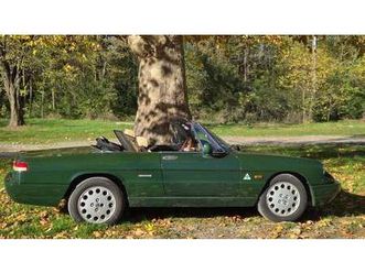 1992 alfa romeo spider vert foncé manuel, 5 vitesses cond...