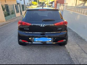 hyundai i20 na abril/18