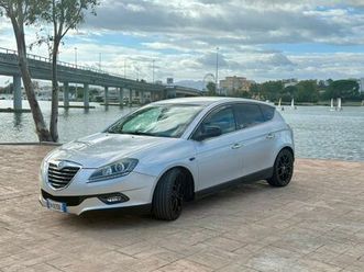lancia delta 2.0 mtj dpf ptatinum (121kw)