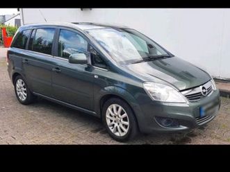 opel zafira 1.9 7 sitzer scheckheft gepflegt.