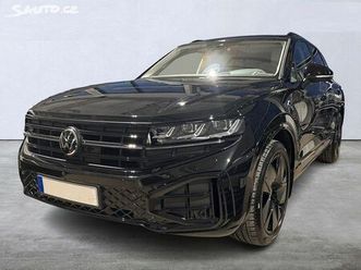 volkswagen touareg r-line 3,0tdi 210kw head-up