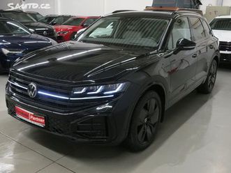 volkswagen touareg r-line 3,0tdi 210kw top výbava