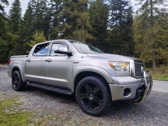 toyota tundra 4x4 5,7 iforce / lpg /
